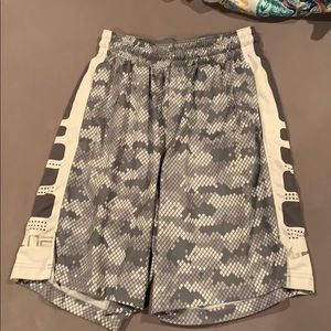 camouflage nike basketball shorts
